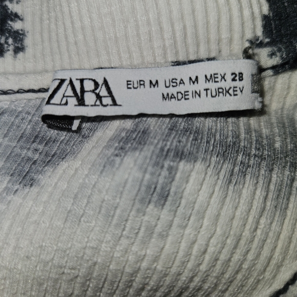 Zara Tie Dye Romper - Picture 4 of 4